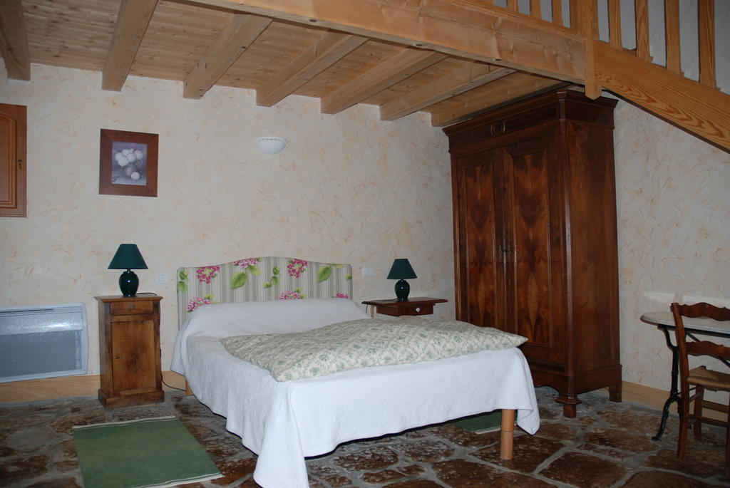 Couette Et Potager D'Antan Bed & Breakfast Mellé Oda fotoğraf